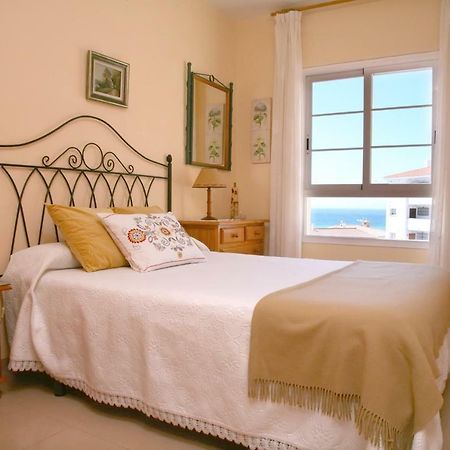 Apartamento Con Vistas En 네르하 외부 사진