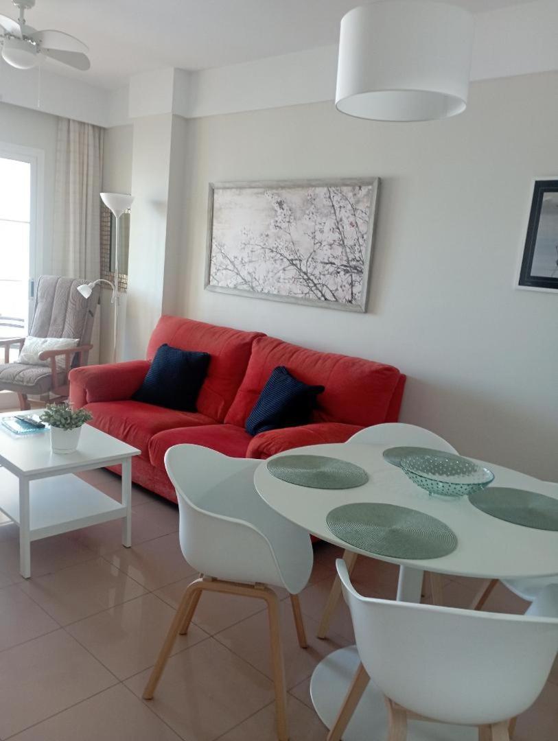 Apartamento Con Vistas En 네르하 외부 사진