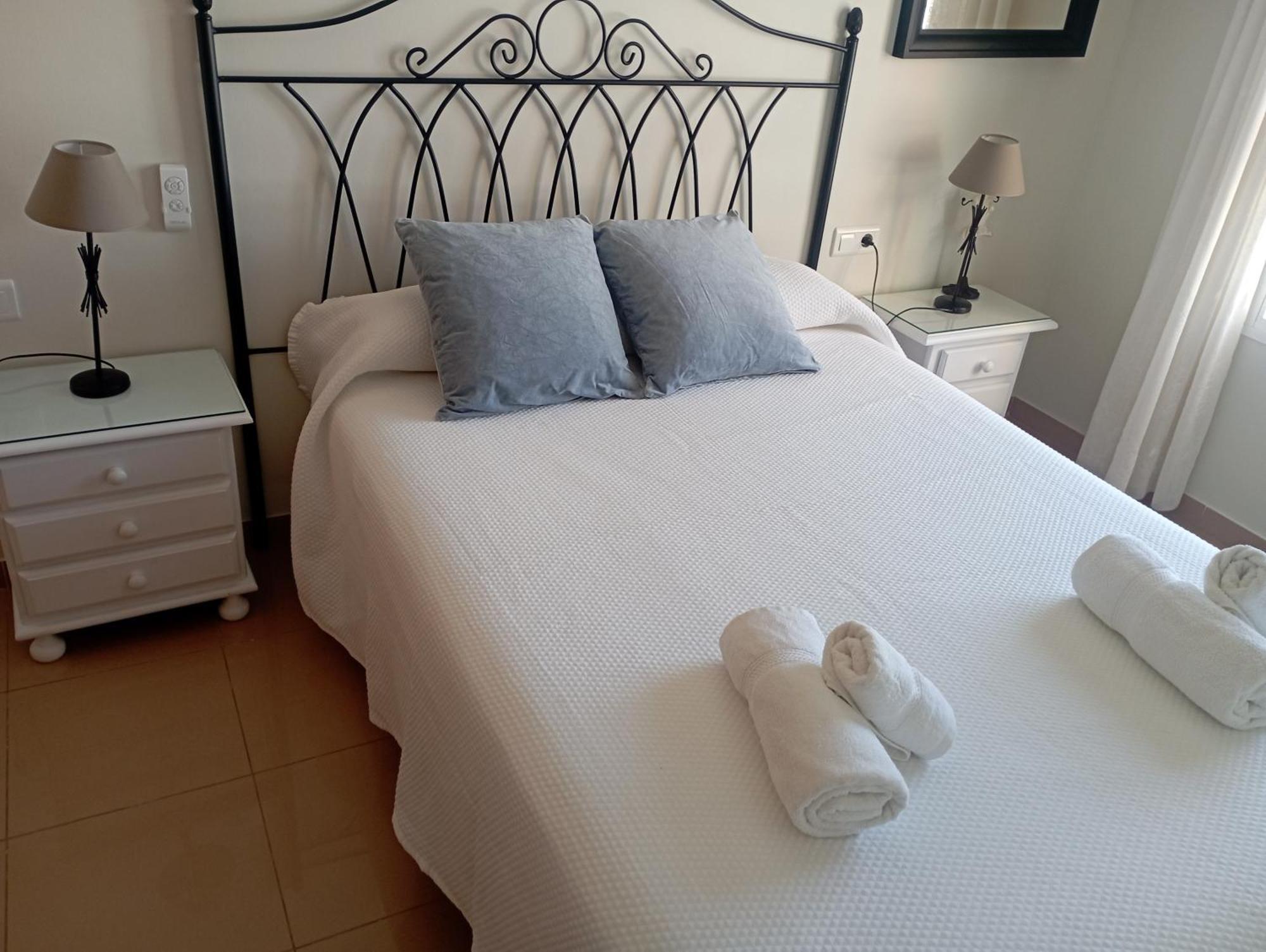 Apartamento Con Vistas En 네르하 외부 사진
